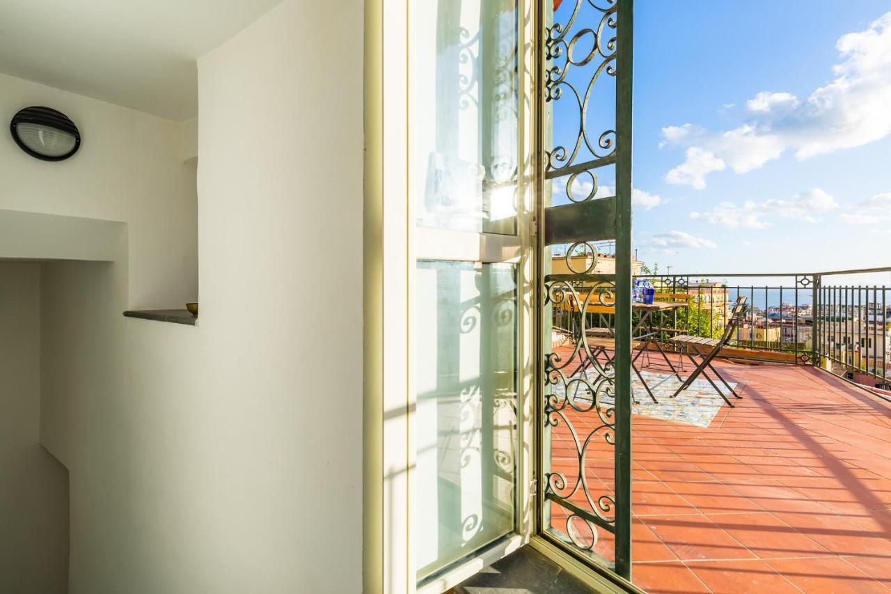 Villa Paola - Hidden Panoramic Garden And Terraces By Napoliapartments Zewnętrze zdjęcie